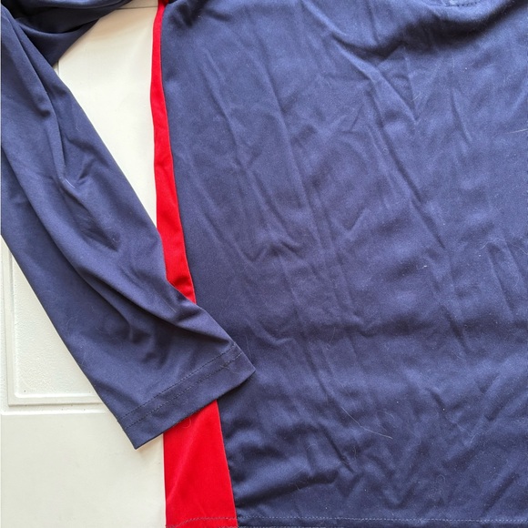 New England Patriots Boys 1/4 Zip Lightweight Shirt Size Medium - Picture 3 of 6